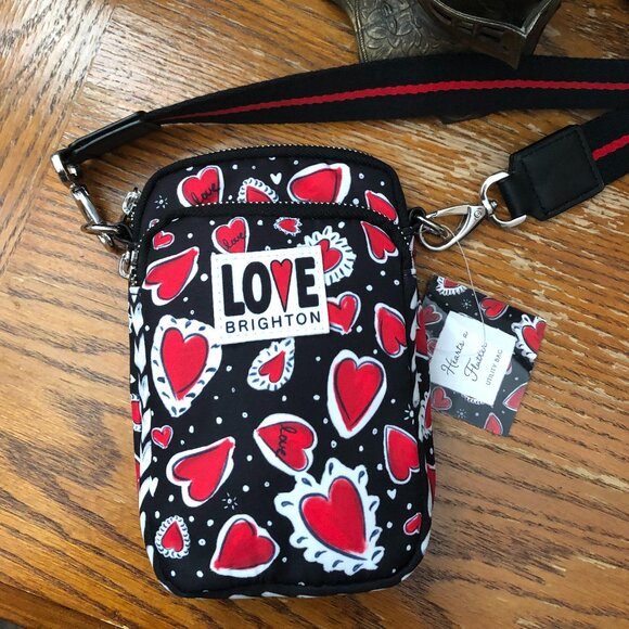 ❤️Brighton Love Hearts A Flutter Utility Crossbody Black Novelty Print Bag NWT - Picture 2 of 6